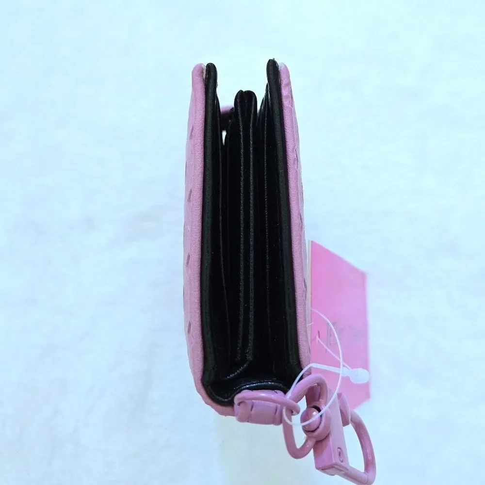 Betsey Johnson 